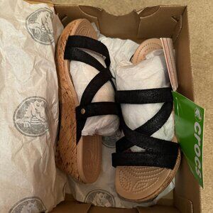 Crocs women's Aleigh Shimmer Black Leather Mini Wedge